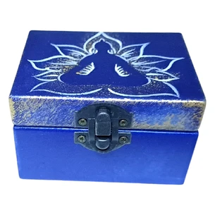 Pendulum box (9x7x6 cm), for storing bioenergy pendulums, blue.