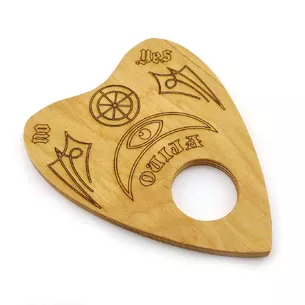 Marker for spirit board (14×11.5×0.8 cm), light, covered with linseed oil and beeswax.