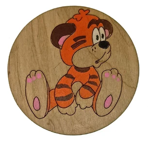 Magnet Tiger (d-9.5 cm), wooden, hand-painted, covered with varnish A