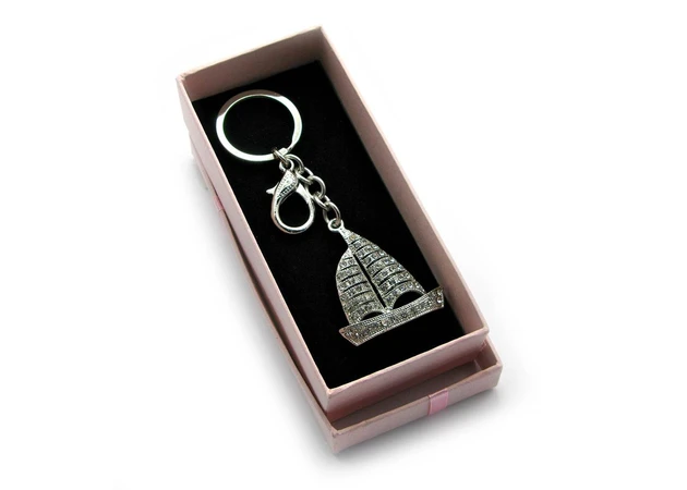 Фото 1 - Keychain with rhinestones Sailboat
