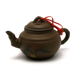 Clay teapot in gift packaging (350 ml.) (18x17x10 cm)