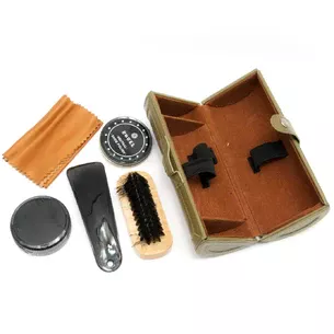Brown shoe care travel kit (16.5x7x7 cm)