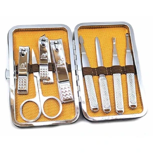 Manicure set (12.5x8x2 cm)