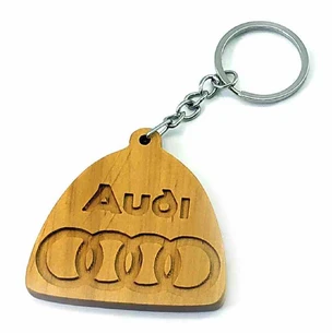 Экобрелок Audi ольха покрыт маслом и пчелиным воском