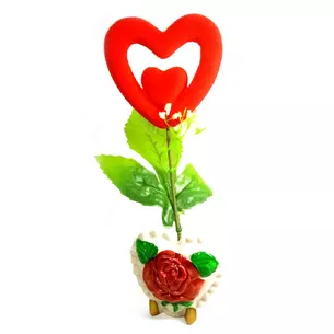 Ceramic rose vase with a heart (22x9x5.5 cm)