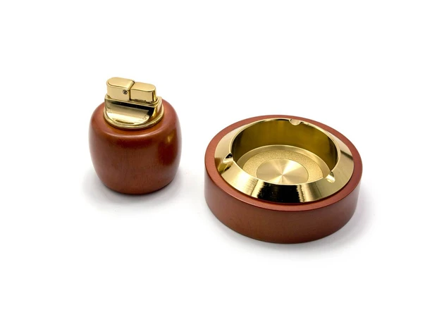 Фото 2 - Gift set (Ashtray with lighter)