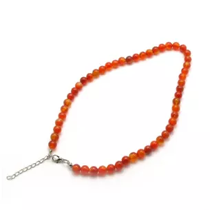 Red agate necklaces (Ø = 0.8 cm)