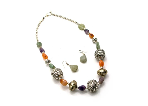 Фото 1 - Necklace with stones + earrings