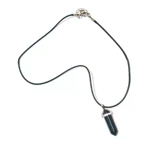 Necklace with a stone pendant (Chalcedony)
