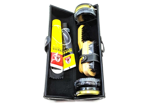 Фото 1 - Shoe care travel kit (7x7x24 cm)