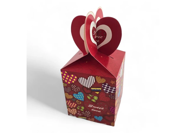 Фото 1 - Gift box Red Heart (20x9x9 cm)