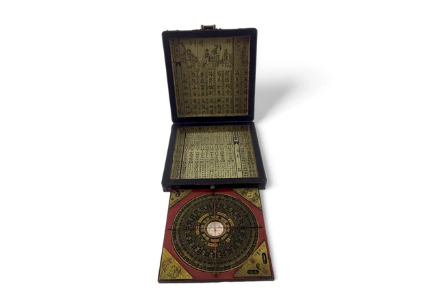 Фото 1 - Compass Lo Pan Antique (17*18*5 cm)