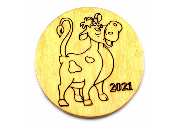 Фото 1 - Fridge magnet Cow 2021 wooden (8x7.5 cm)