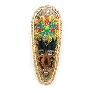 Маска різьблена деревяна (55,5х20х2 см)