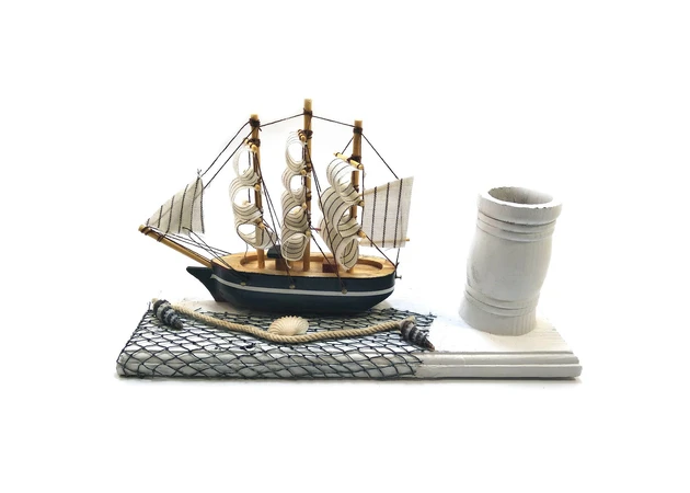 Фото 1 - Model of a sailboat with a handle stand (22x12x7 cm)