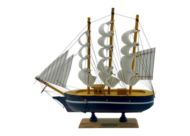Фото 1 - Model of a sailboat on a stand (24) (24.5x24x6 cm)