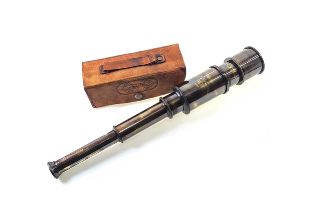 Фото 1 - Spyglass in a leather case (tube h-41 d-5 cm case 15x5x6 cm)