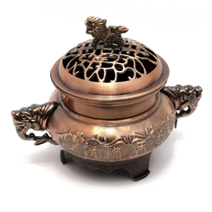 Metal incense burner (13.5x11x8.5 cm)