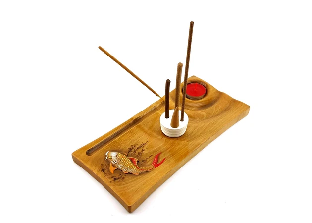 Фото 1 - Carp aroma stand (24.5×12×1.8 cm) solid wood, carved, covered with enamel and varnish.