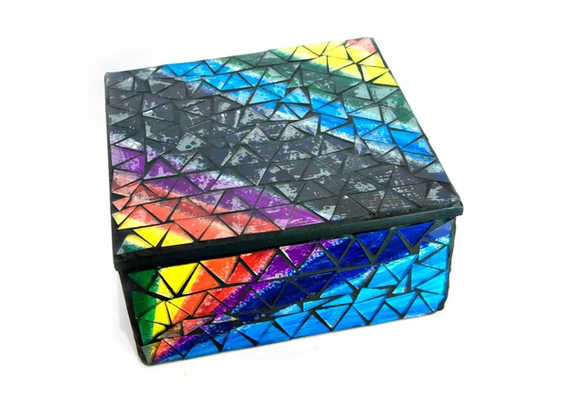 Фото 1 - Box for decorated mosaic (17x17x8 cm)