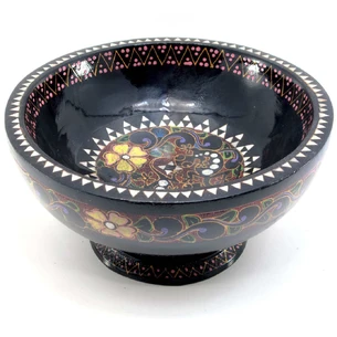 Candy painted from solid wood inlaid with mother-of-pearl (d-20.5 h-11 cm)