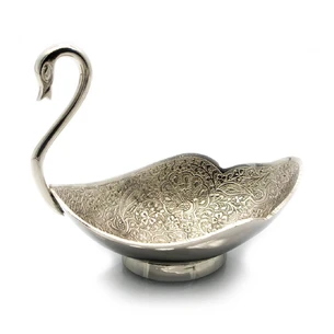 Swan chrome dresser (17x14.5x10.3 cm)
