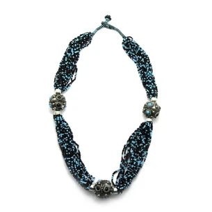 Beads made of beads and metal (35 cm)