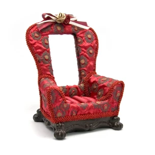 Stand for jewelry with a mirror Armchair (15x11.5x9 cm)