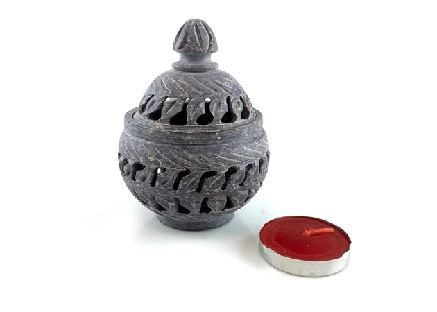 Фото 1 - Candlestick Aroma smoker made of soapstone (8.3x 6.6x 5.9 cm)