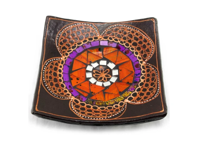 Фото 1 - Terracotta floor with mosaic (15x15x3 cm).