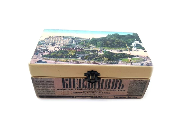 Фото 1 - European square box (20.5x12.5x8 cm) made of solid wood