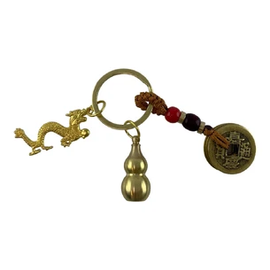 Keyring with three pendants Three treasures