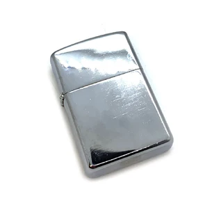 Зажигалка бензиновая (55х30х16 мм)