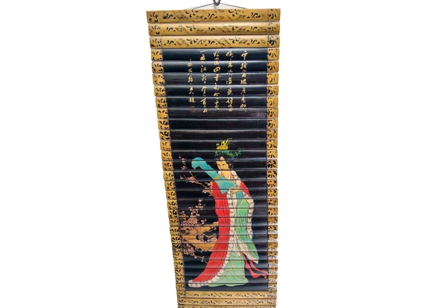 Фото 1 - Bamboo panel Girl from February (24x65 cm)