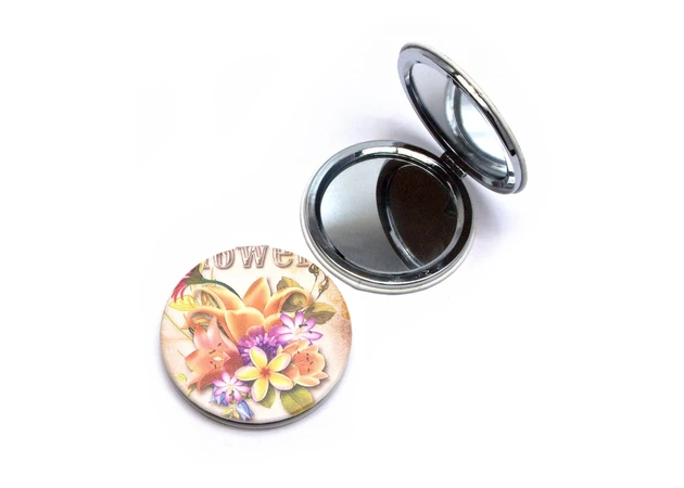 Фото 3 - Romantic-Art round cosmetic mirror (d-6.5 cm)