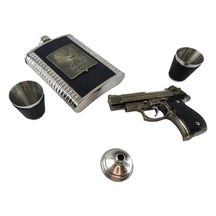 Flask with stacks and a lighter in a gift package (23x17.5x4 cm)