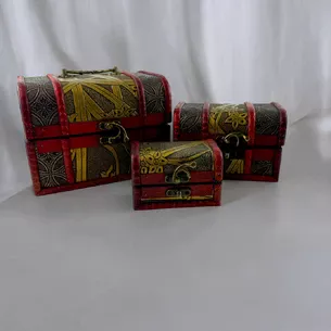 Caskets set of 3 pcs. (12.9x17.7x13.2 cm 8.8x13.9x9.3 cm 6.4x9.9x6.8 cm)
