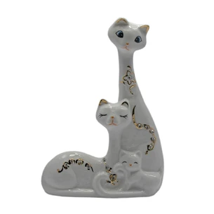 Кошки фарфор (18,5х12,5х5 см)