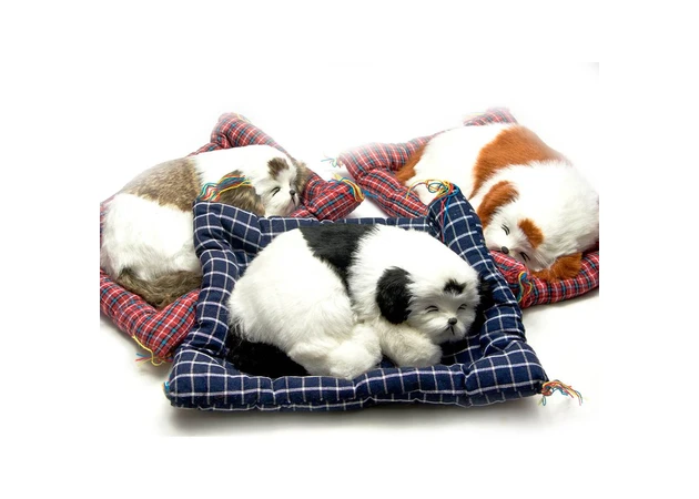 Фото 1 - The puppy sleeps on the mat in the car (34x26x7 cm)