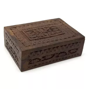Carved rosewood casket (17.5x12x6 cm)