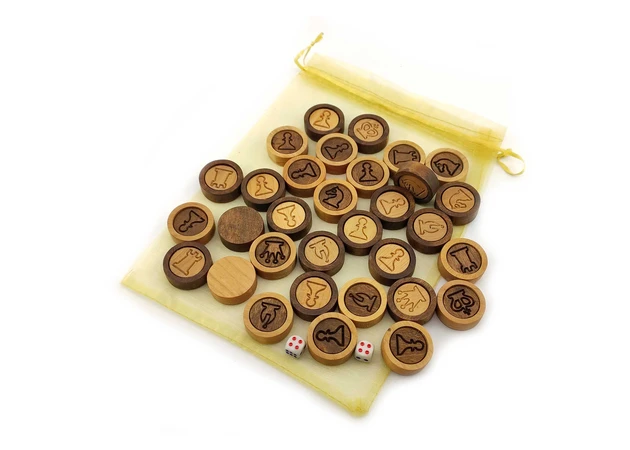 Фото 1 - Chips for backgammon, with the image of chess pieces, checkers with a bag (d-28mm, h-10mm) 32 pcs in a set.