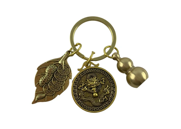 Фото 1 - Keychain with three pendants of the Treasure of the East