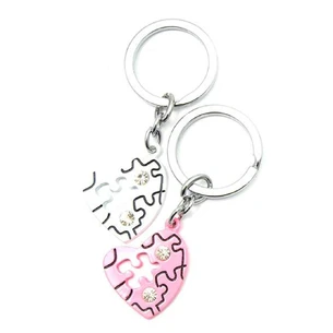 Keychains for lovers (Q) Hearts (72) white-pink