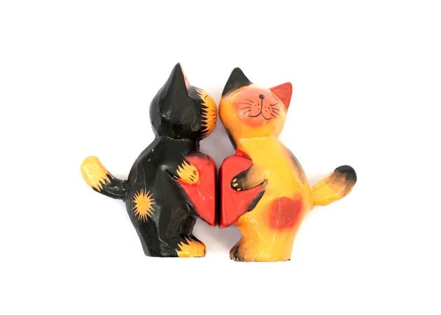 Фото 1 - Cats couple with a wooden heart (13.5x8x3 cm)