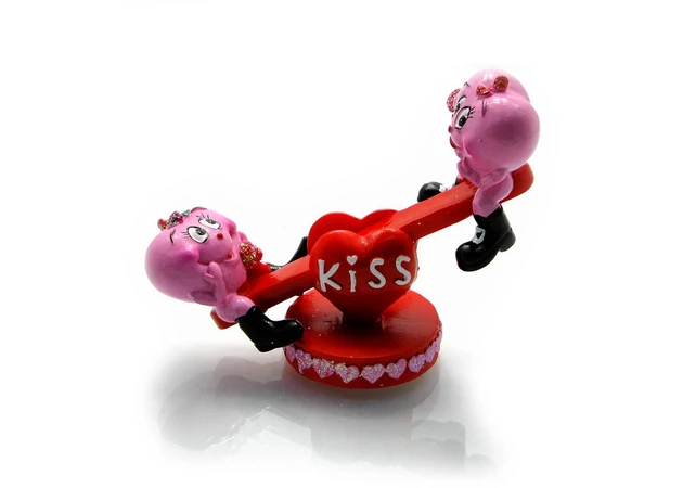 Фото 1 - Figurine Hearts on a swing (4 pcs/pack) (8.5x11x4.5 cm)