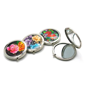 Cosmetic mirror Flowers chrome (d-7 cm)