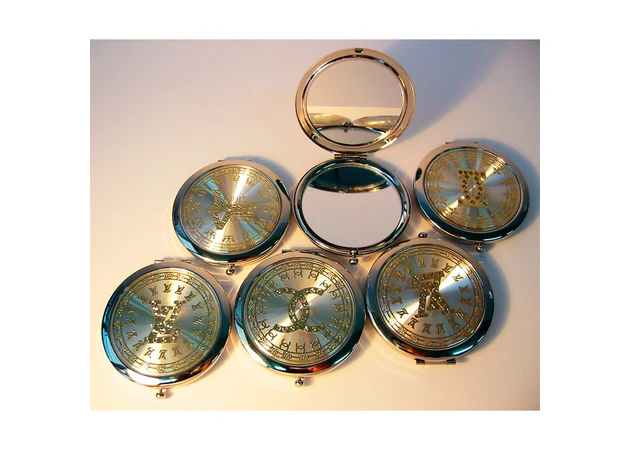Фото 1 - Chrome cosmetic mirror (d-7cm) (in a box + case)