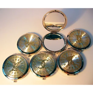 Chrome cosmetic mirror (d-7cm) (in a box + case)