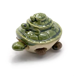 Ракушка керамическая (шевелит лапками) (8х6х5,5 см)