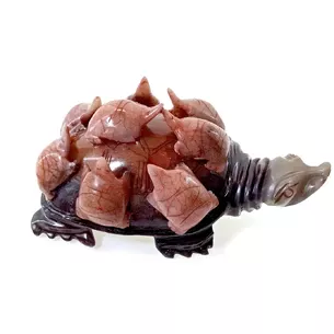 Carved jade turtles (25x14x10 cm) (4.2 kg)